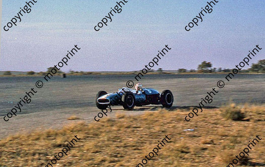 SS Jackie Pretorius owned LDS Alfa Guscott check  cropped 26 Mar '66 lightened