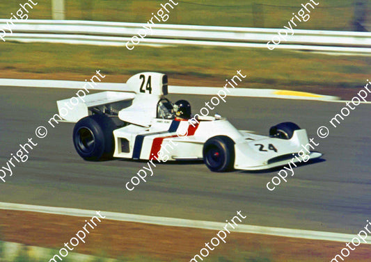 SS James Hunt Hesketh 308 Esses 2 scanned 20x30 cm A4
