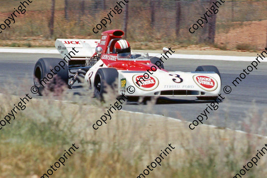 SS Keizan Tyrrell 004 Lucky Strike cropped
