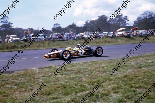 SS Love Gunston Lotus 49 wingless Easter