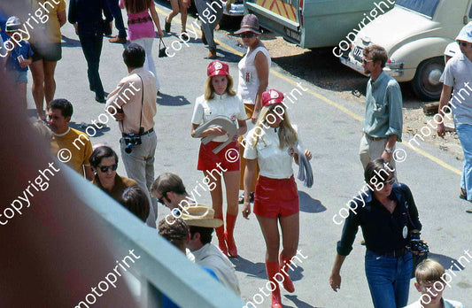 SS Lucky Strike ladies
