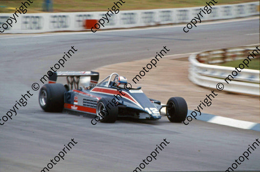SS Mansell Lotus 81 Clubhouse not perfectly sharp (Thanks to Colin Burgess)