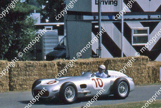 SS Mercedes W196 Moss 4 cropped