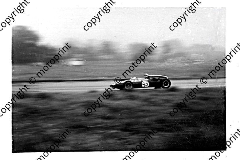 SS Oulton Gold Cup Tony Maggs FJ Cooper winner