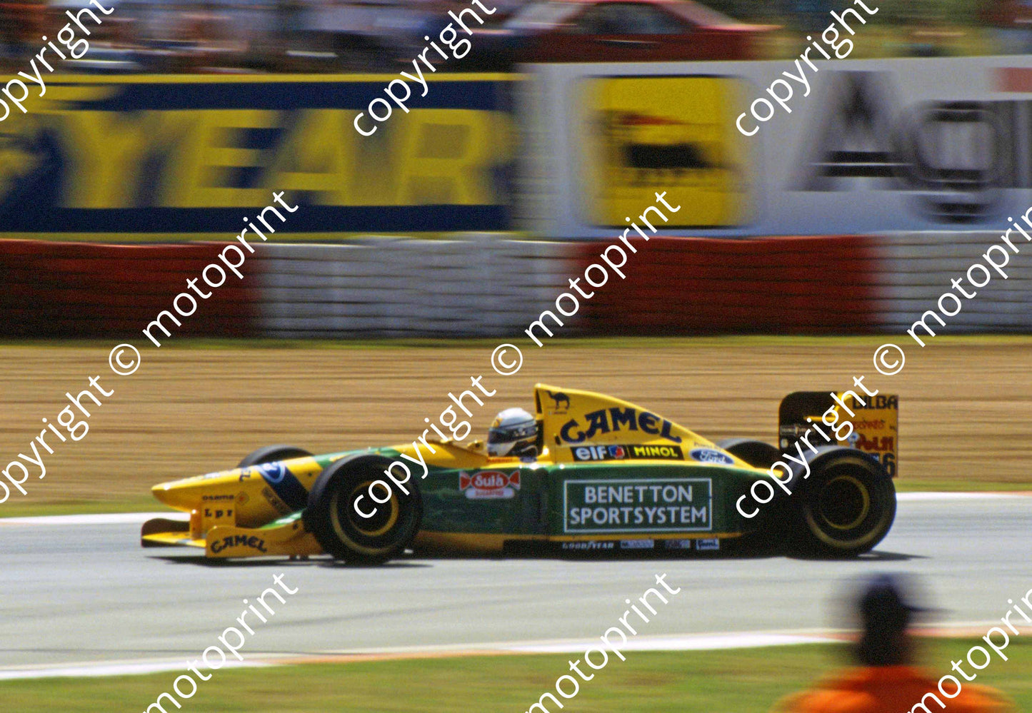 SS Patrese Benetton B193 [not pin sharp] (Burgess)