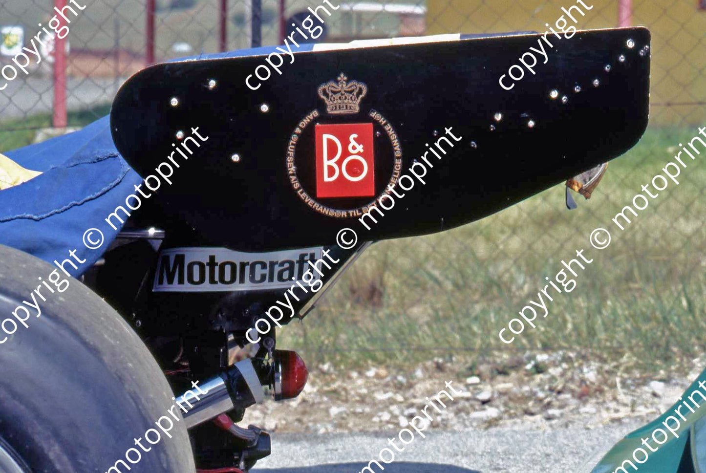 SS Rear wing Surtees TS16