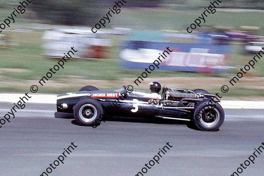 SS Rindt Cooper Maserati T81 cropped
