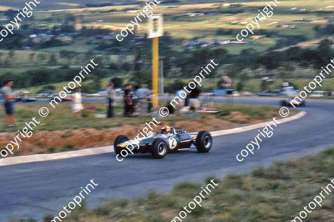 SS Spence Lotus 33 Rand GP cropped