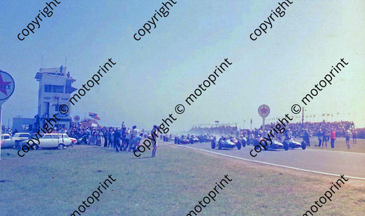SS Start from left Clark Brabham Gurney (Thanks to Ken Stewart)  (22)