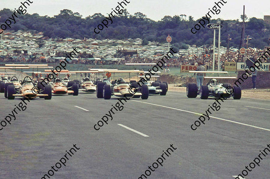 SS Start from left Hulme Amon Hill Rindt Stewart Brabham (Thanks to Ken Stewart)  (38)