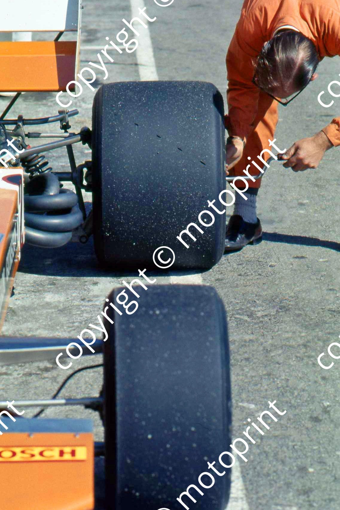 SS Surtees TS9 slicks
