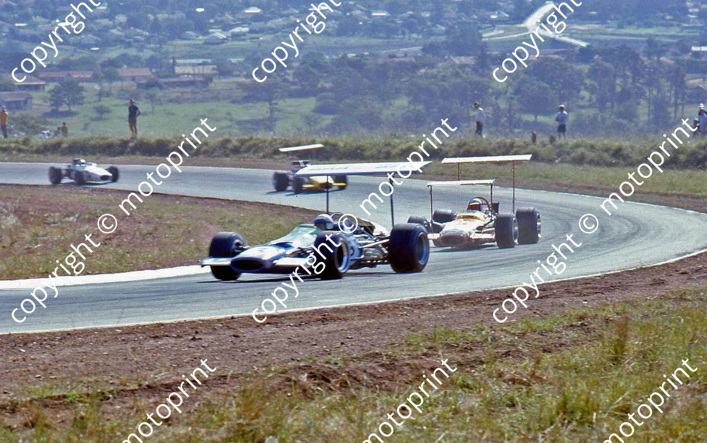 SS Van Rooyen McLaren M7a and Love Lotus 49 big wings