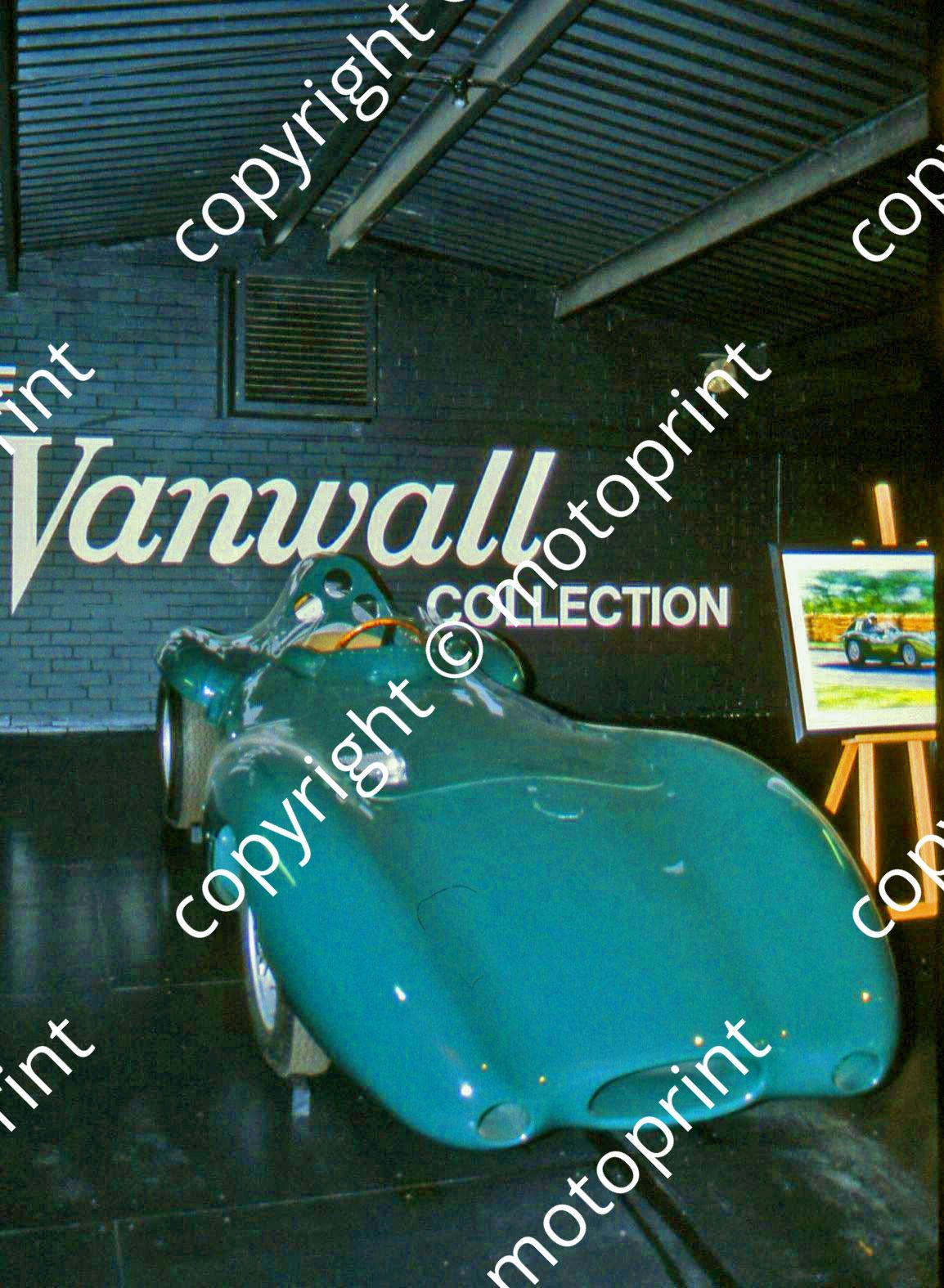 SS Vanwall streamliner 1 no pic ratio