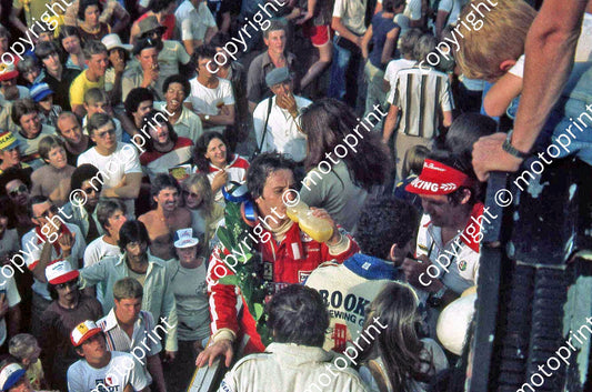 SS Villeneuve podium orange juice