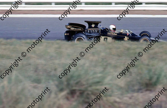 SS Walker Lotus 72 Esses