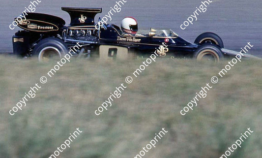 SS Walker Lotus 72 Esses cropped