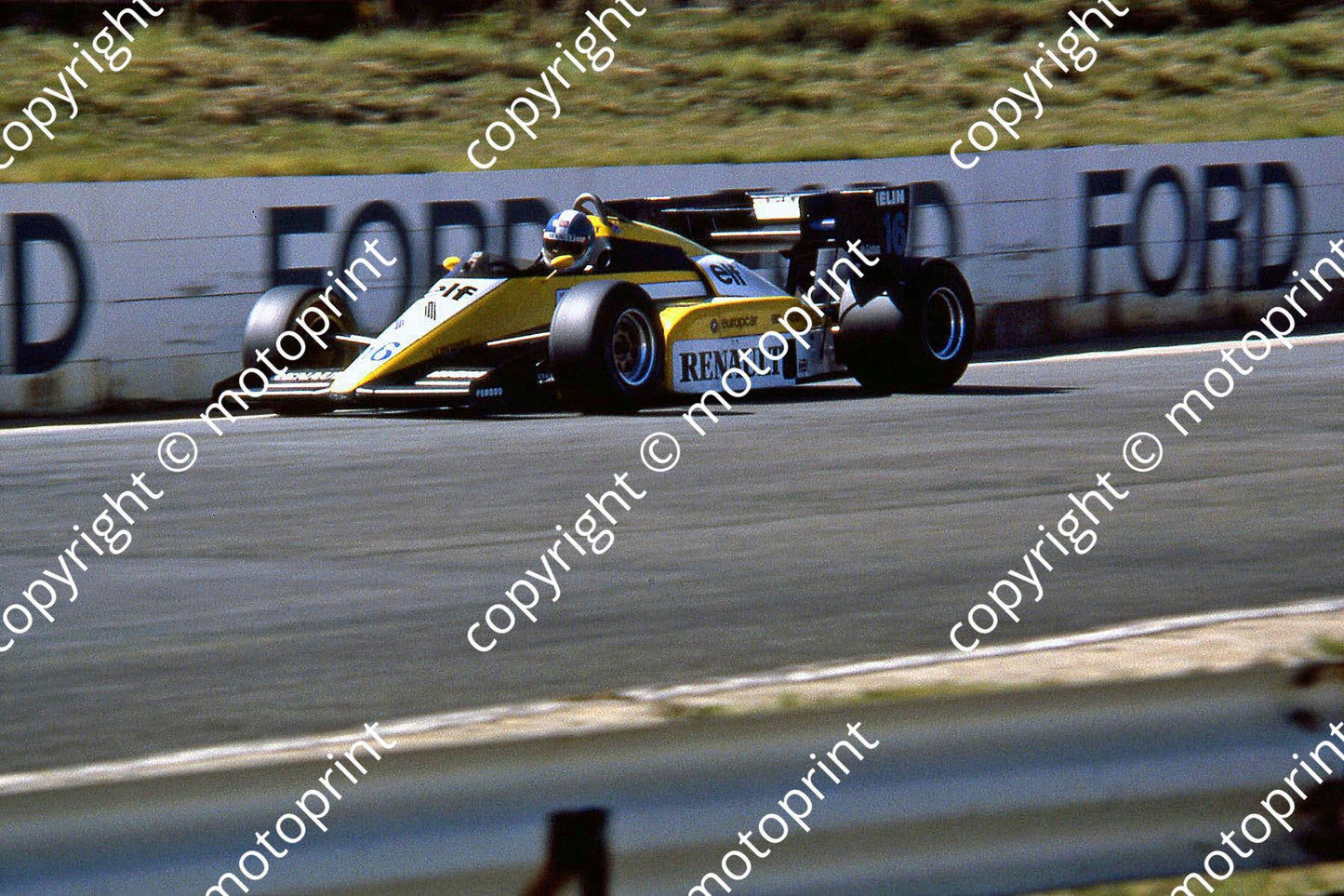 SS Warwick Renault RE50 1