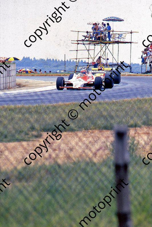 SS Watson Jabouille Sunset head on