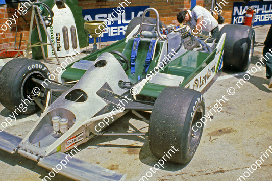 SS Williams FW07 stripped scanned 20x30 cm A4 024