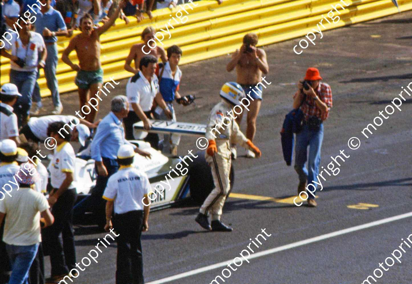 SS Reutemann out of car on grid (16) not perfectly sharp  (Thanks to Colin Burgess)