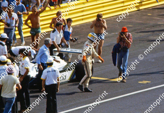 SS Reutemann out of car on grid (16) not perfectly sharp  (Thanks to Colin Burgess)