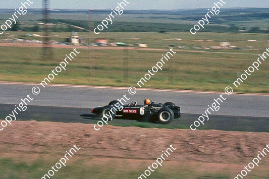 SS (thanks Stuart Falconer) a 137 1967 SA GP Spence BRM H16 cropped