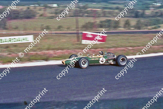 SS (thanks Stuart Falconer) a 150 1968 SA GP Clark Lotus 49 cropped