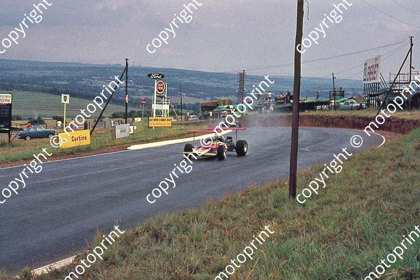 SS (thanks Stuart Falconer) a 174 1969 SA GP HIll Lotus 49 two wings cropped