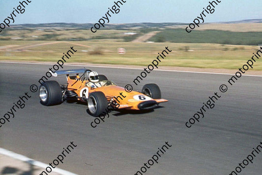 SS (thanks Stuart Falconer) a 190 1970 SA GP Hulme McL M14 cropped