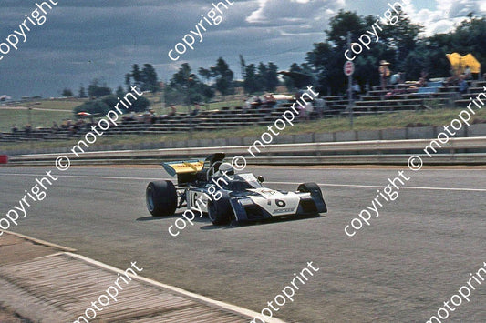 SS (thanks Stuart Falconer) a 285 1972 SA GP Schenken Surtees TS9 cropped