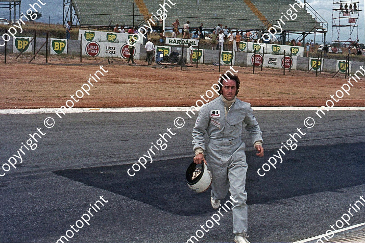 SS (thanks Stuart Falconer) a 319 1973 SA GP Stewart quote _Och those catch fences reely wurrrk_