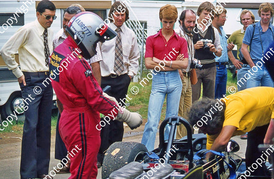 SS (thanks Stuart Falconer) a 554 1977 SA GP Andretti in paddock