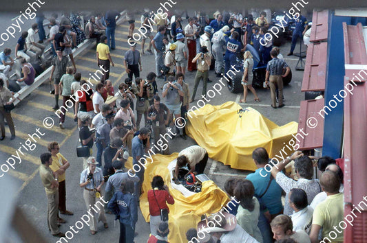 SS aj Delay, E Fittipaldi under wraps