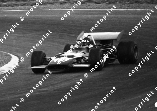 1970 SA GP 19 Jackie Oliver BRM P153 POOR scan A4 20x30cm   (Malcolm Sampson Motorsport Photography) (4)