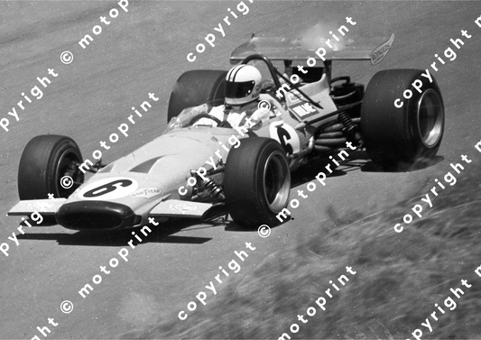 1970 SA GP 6 Denny Hulme McLaren M14a scanned A4 20x30cm  blemishes (Malcolm Sampson Motorsport Photography) 353