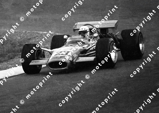 1970 SA GP 23 John Love Lotus 49 scan A4 20x30cm (Malcolm Sampson Motorsport Photography)387