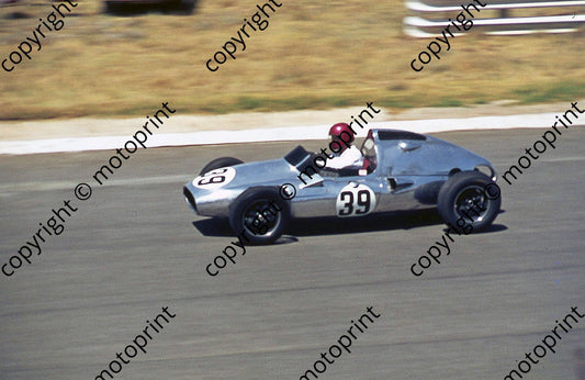 a 465 1975 Kya RMC races Glasby Cooper Bristol
