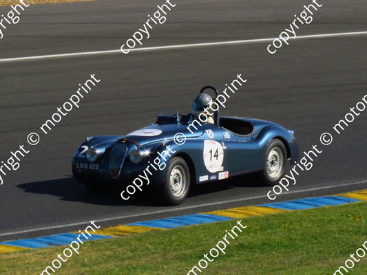 grid 2 14 Jaguar XK120 Joe Twyman Sat pm (9)