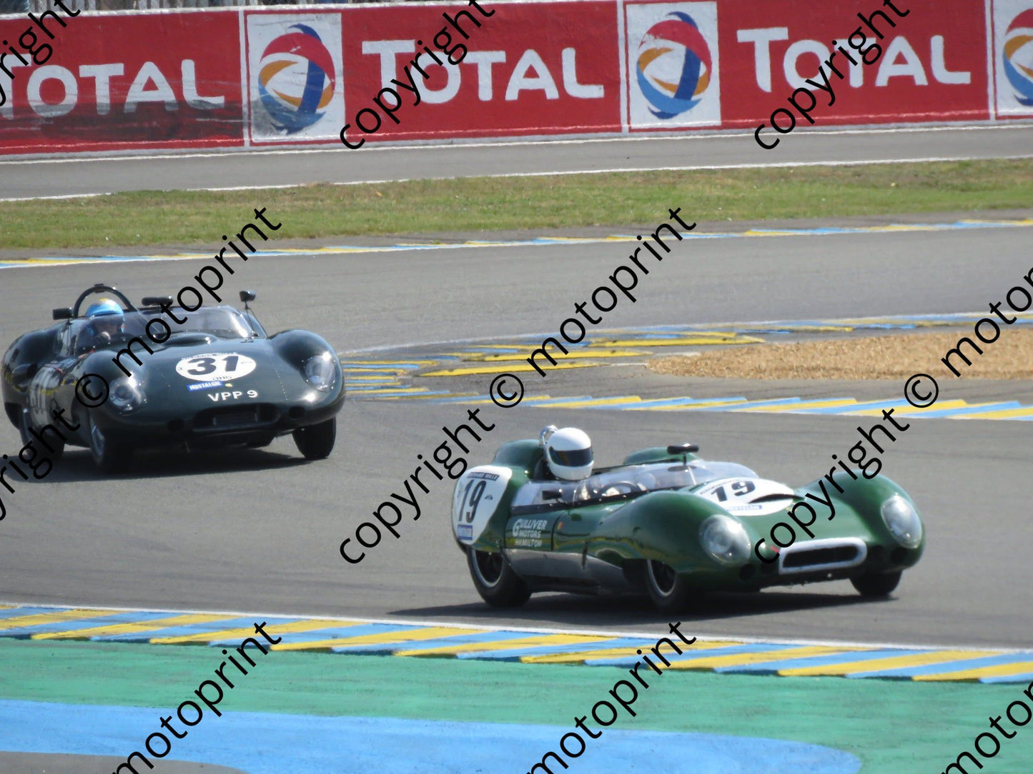 grid 3 19 Lotus XV Michel Wanty, Guy Peeters 31 Lister Jaguar Costin David Hart prac  (12)