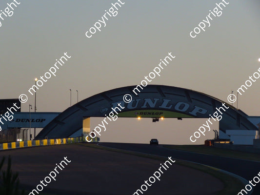 grid 4 12 Shelby Cobra 289 Ludovic, Sophie Caron 3rd Sat evening (6)