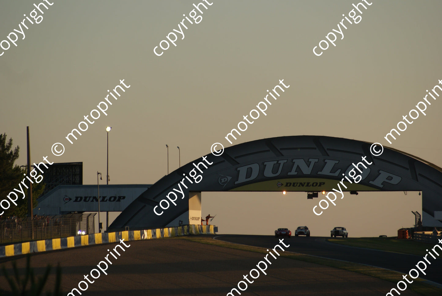 grid 4 15 Bizzarrini 5300GT Malte Fromm, Cobra Mustang Sat evening (6)