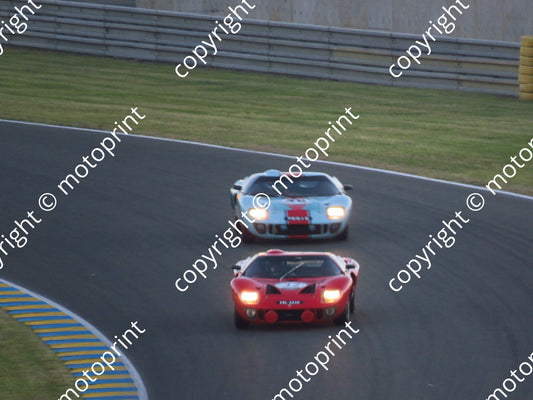 grid 4 32 GT40 Richard Meins  2nd 46 GT40 Shaun Lynn 1st Sat evening (28)