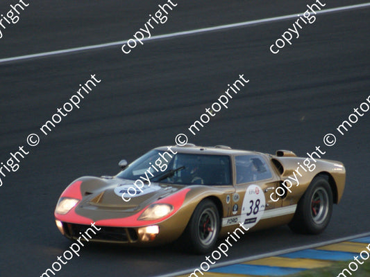 grid 4 38 GT40 Claude Nahum Sat evening (2)