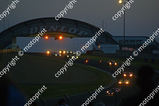 grid 5 0 69 Ligier JS3 23 Porsche 917 Sat evening Dunlop Bridge red flag (6)