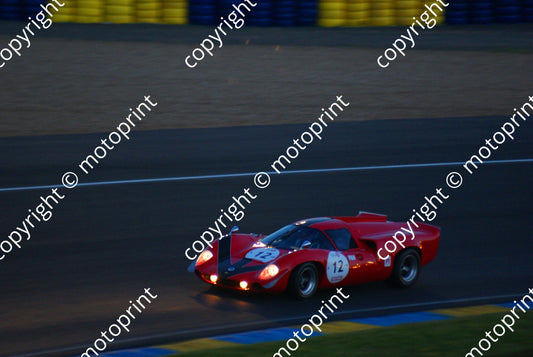 grid 5 12 Lola T70 Mk3 Claude Nahum, Bernard Thuner Sat evening 1st (4)