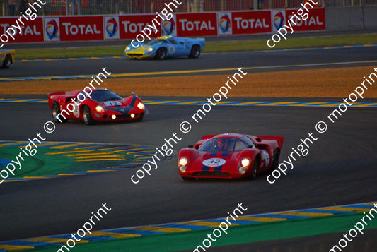 grid 5 42 De Doncker, Carisim Papaux  2nd 12 Nahum, Thuner 1ST Lola T70s am  (8)