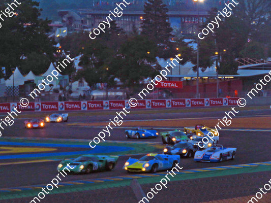 grid 5 51 Lola T70 Mk3 Shaun Lynn am  (8)