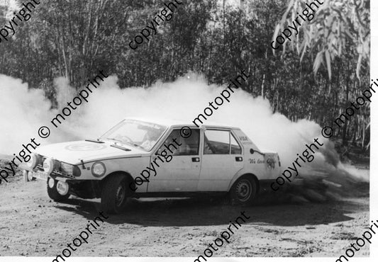 or 1985 Book Exchange Rally winners L Ouzman J Goulding VSA Alfa016