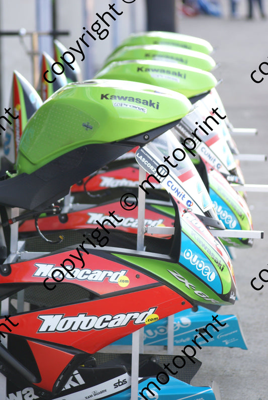 ss Kawasaki motocard parts department DSC08441